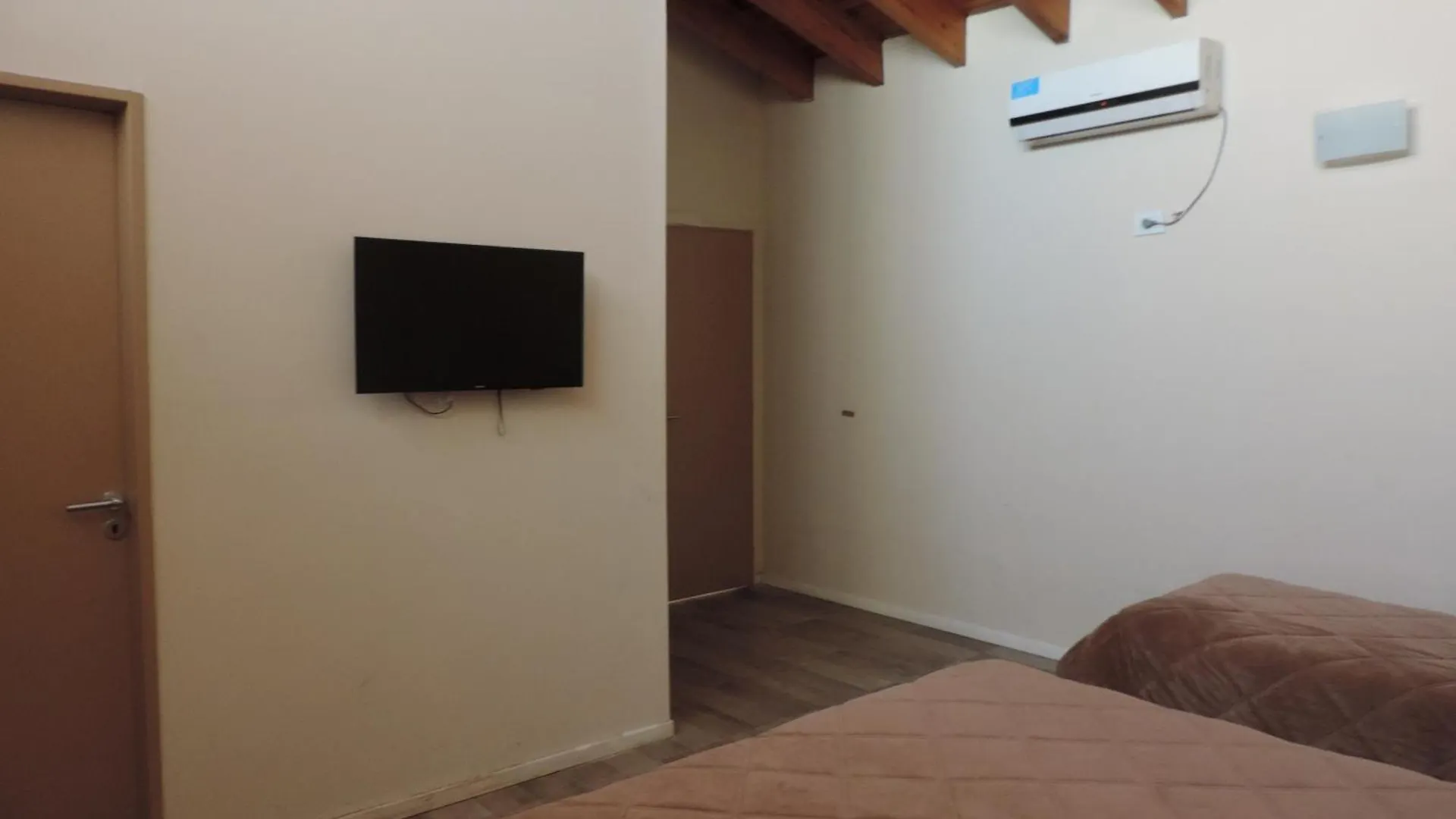 Dakar Hostel Mendoza Argentina